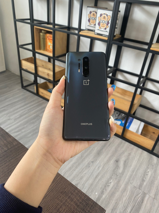 一加8pro 黑色 12+256G 98新