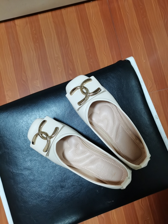 豆豆鞋女2021年夏季新款韩版百搭尖头浅口...