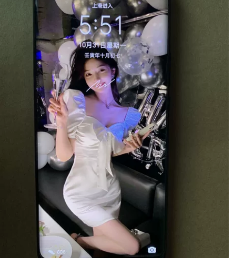 荣耀x40,8+256,准新机,才激活2周...