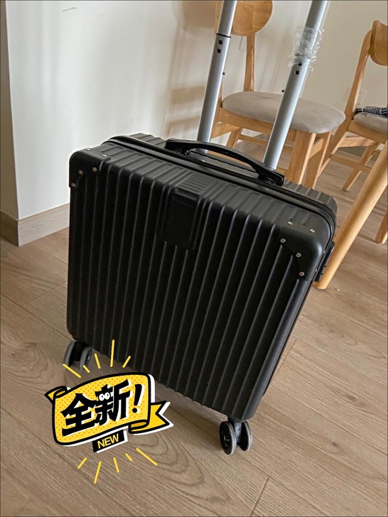 【全新包邮】登机行李箱女18寸小号迷你箱2...
