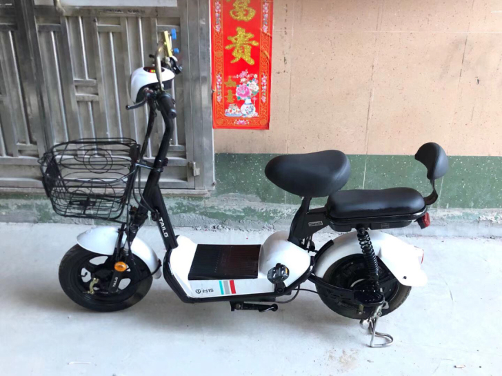 急急急，48V台铃车子外观完美，低价处理低...