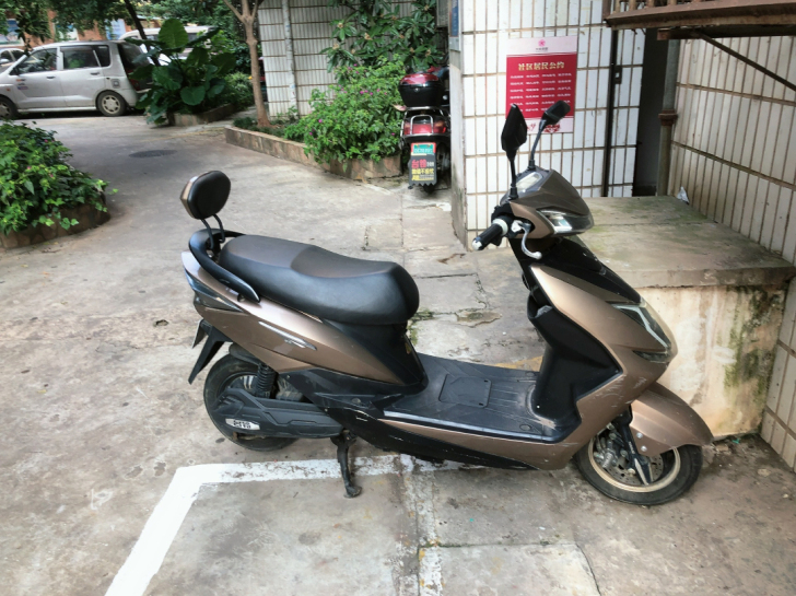 昆明市盘龙区摩玛大厦出售一台家用大功率台铃...