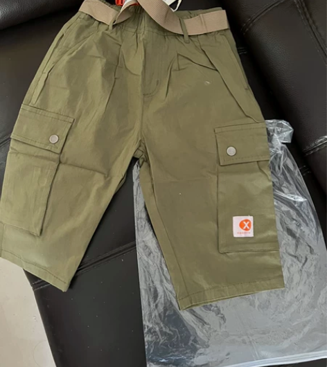 儿童米卿兔工装五分裤，军绿色，全新，吊牌齐...