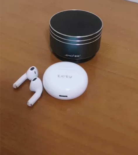 出听书的夏新小音响,全新乐视耳机,打包出,...