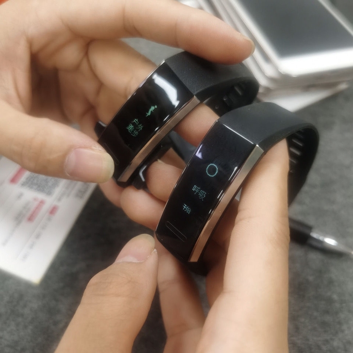 全新华为手环B19,包邮正品