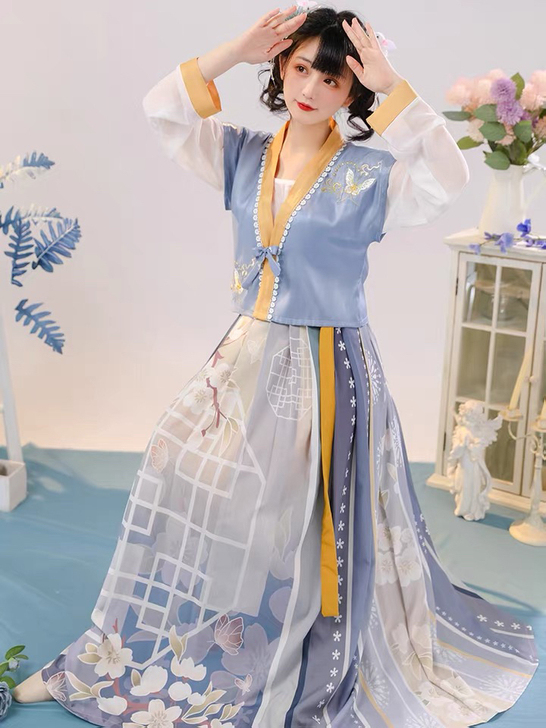 是在淘宝汉庭记原创汉服购买的,吊牌已摘但没...