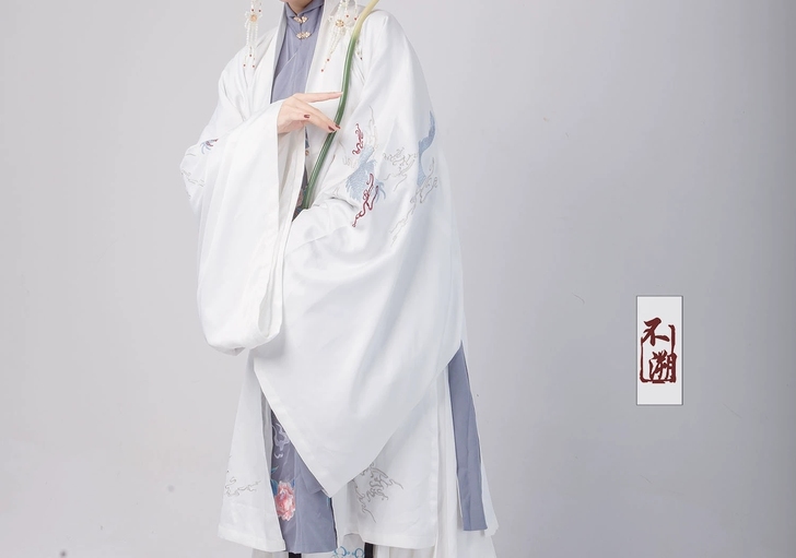 退坑出!似风动不溯汉服原创龙纹绣花明制对襟...