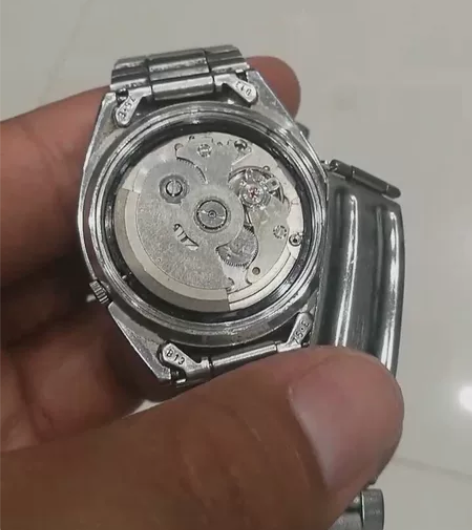 精工自动表品相如图,走时正常,误差不保,要...