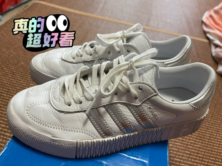 阿迪达斯三叶草女板鞋,正品原盒!38.5码...