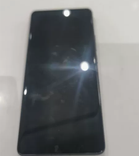 小米12Pro，8+128黑色，机器没有任...