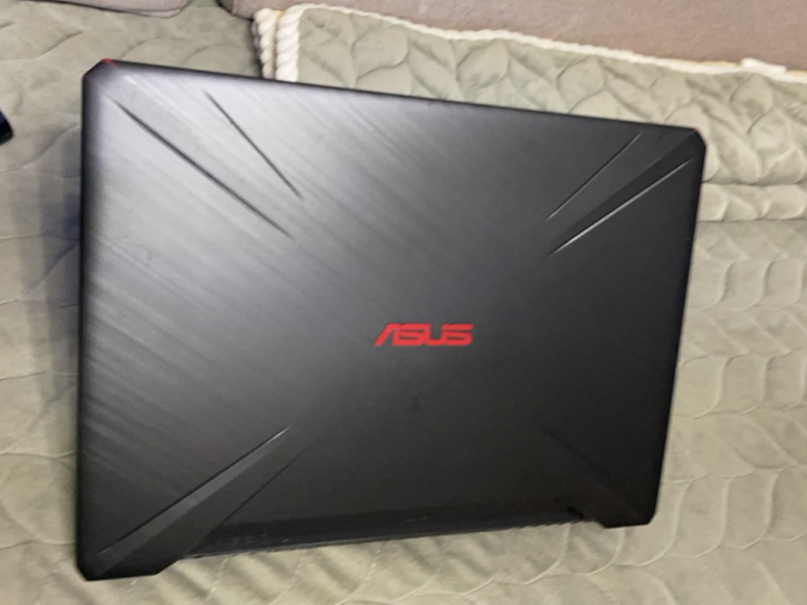 I7-8750华硕飞行堡垒fx86f笔记本...