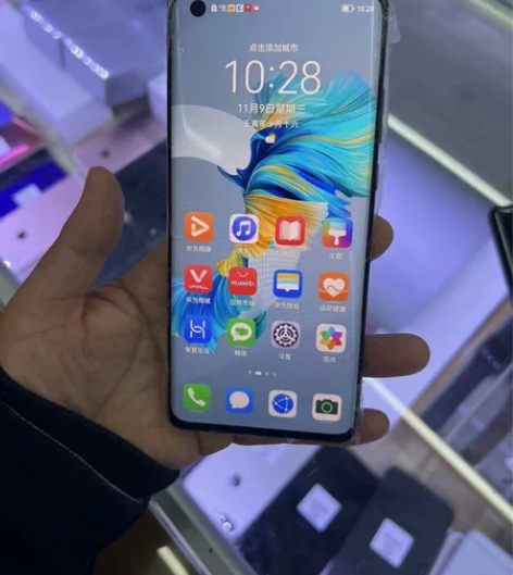 华为新款mate40E,8+128g黑色,...