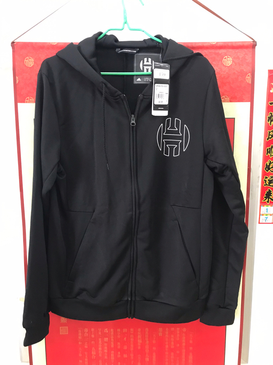 阿迪达斯男款外套