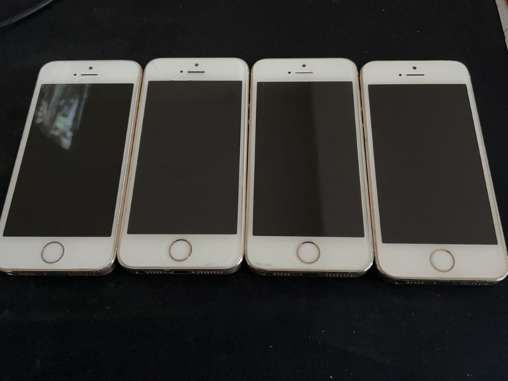 出iphone 5s,16g,有指纹,已退...