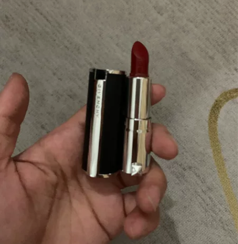 纪梵希小羊皮1.5g 306号色口红仅试...