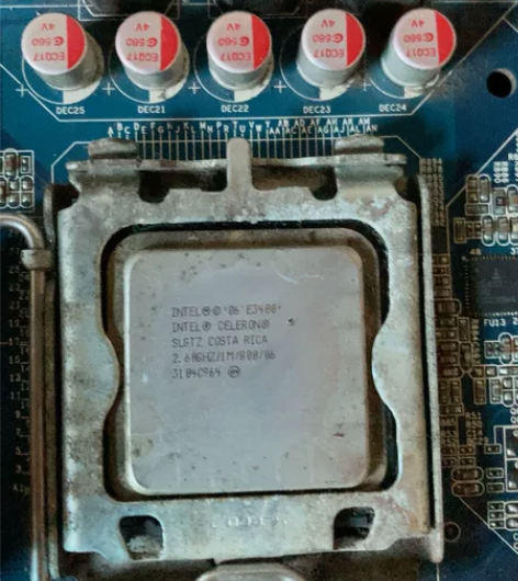 intel 赛扬E3400+主板 功能正常...