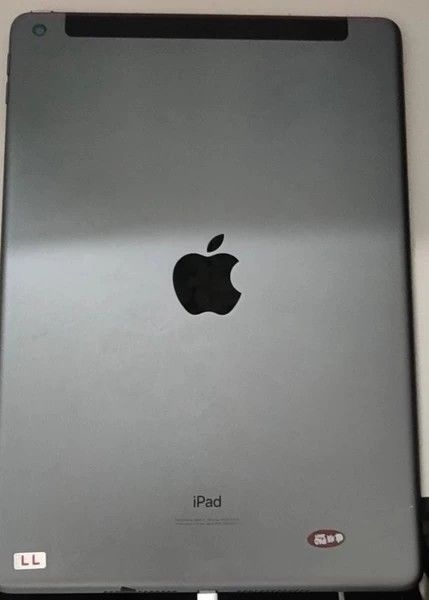 2019款10.2寸iPad7第7代特价1...