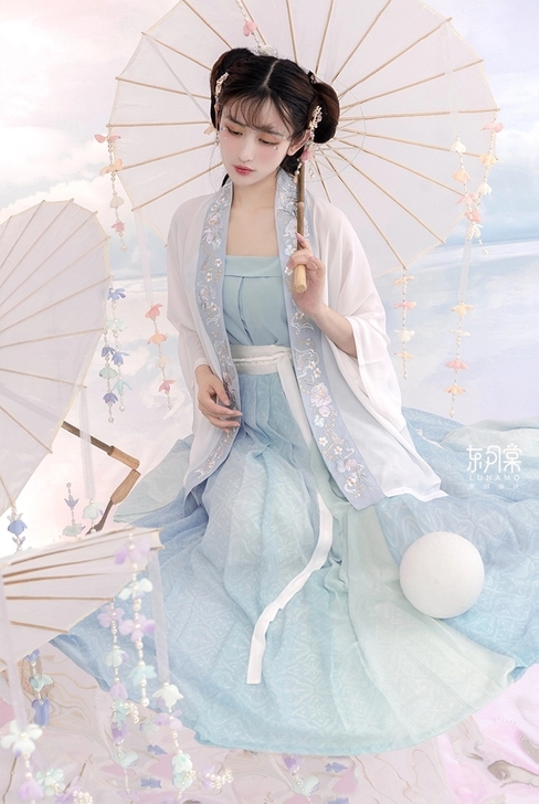 东月棠沐晴