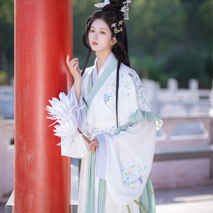 琼华