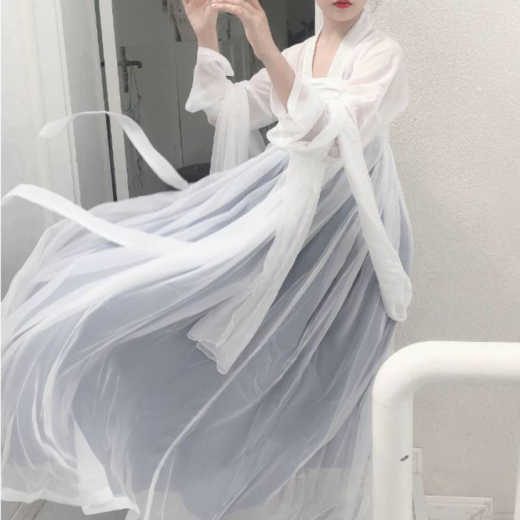 晴空下的惊鸿一瞥!初恋裙 绝!