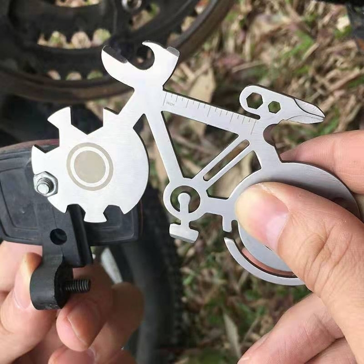 多功能扳手工具组合，清仓！原价25元.