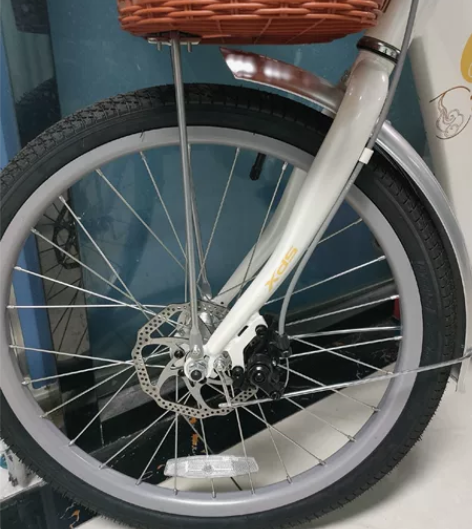 喜得盛自行车，前后碟刹，踩起来非常轻快，买...