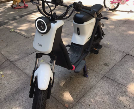小牛电动U1d彩屏屏幕的，都市版本，换上了...