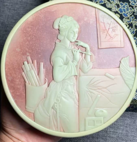 紫袍玉仕女图砚台,紫袍玉带石天然原石 【精...