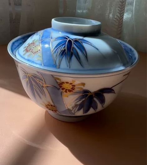 日本伊万里肥前烧盖碗，青花老盖碗 发色很好...