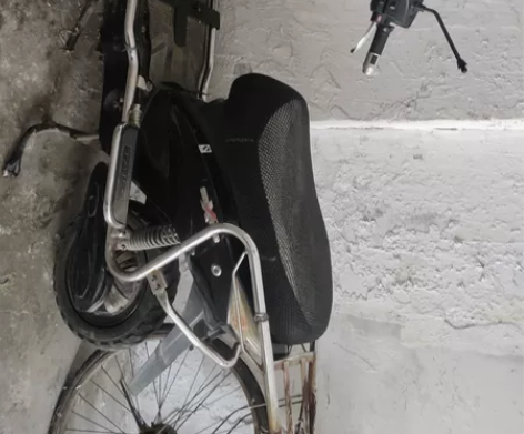 台铃电动车60v20带电池,还能跑30多4...