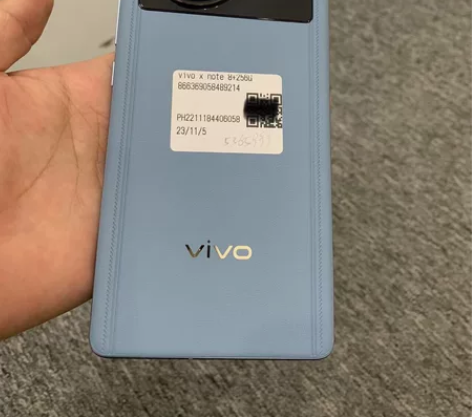 Vivo x note 8+256 11....