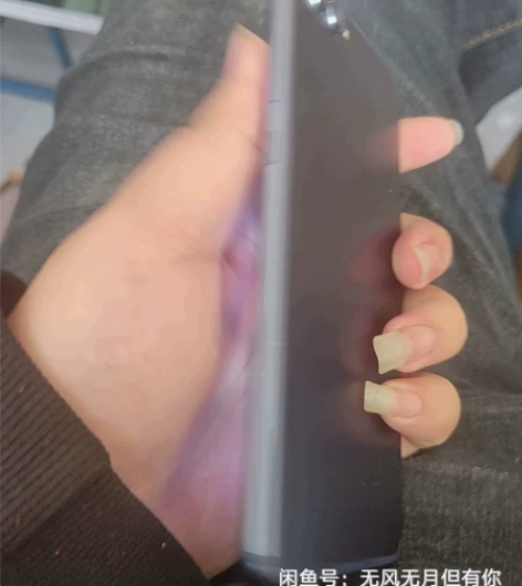 荣耀V10 蓝色 6加128的，成色好机子...