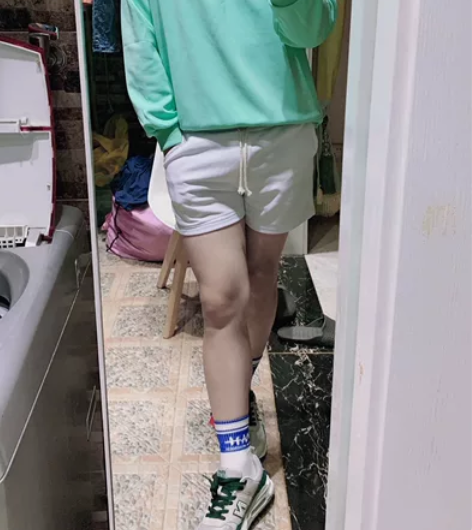 全新男士薄荷绿卫衣刺绣长袖 135斤左右