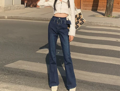 欧美风深蓝色微喇叭牛仔裤女2022年春秋新...