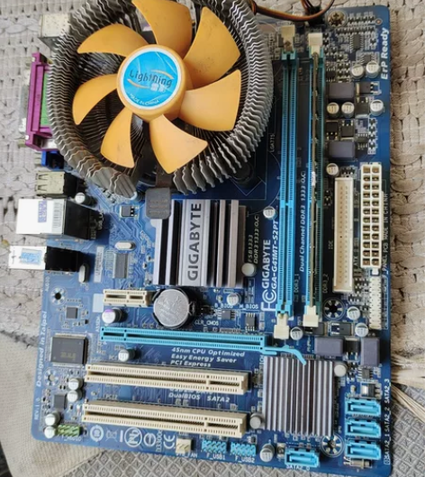 技嘉g41-s2pt主板,带集显。cpu ...