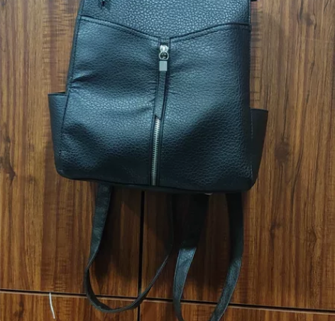 断舍离,拎包,斜挎包,双肩包全有,几乎全新...