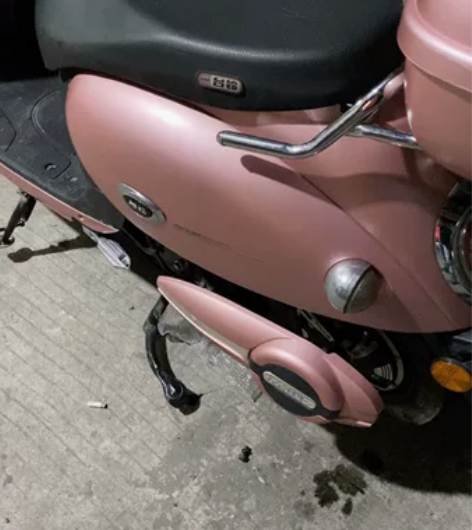 台铃电动车,车没怎么骑,非常新,雅迪石墨烯...