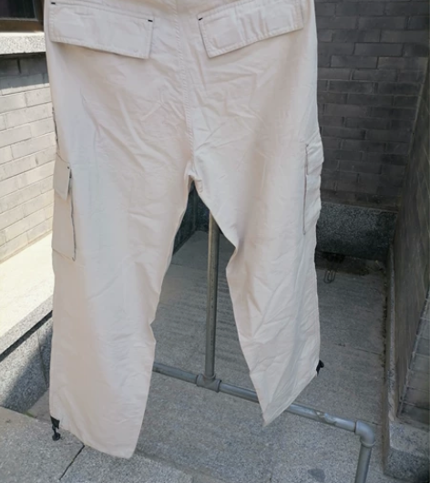 女士工装裤,全新,只有一件,腰围二尺二,裤...