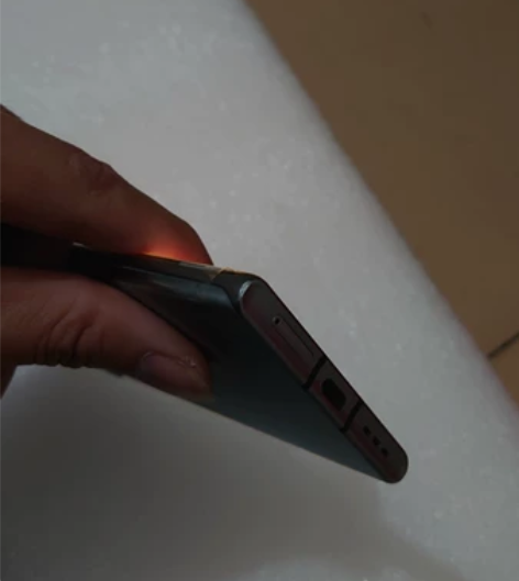 努比亚Z40P， 颜值巅峰，12+256的...