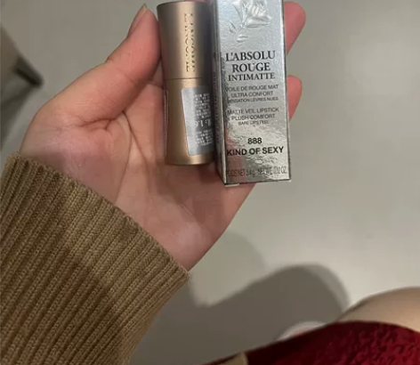 兰蔻官网2000积分换的口红正装，和买气垫...