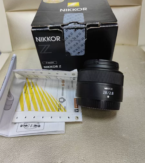 尼康z口28mm 2.8定焦镜头，99新，...