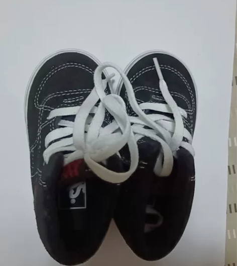 VANS  中小童魔术贴耐磨防滑休闲鞋  ...