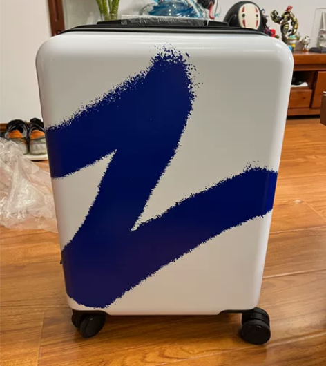 亚朵生活行李箱,拉杆箱,全新!吊牌都在! ...