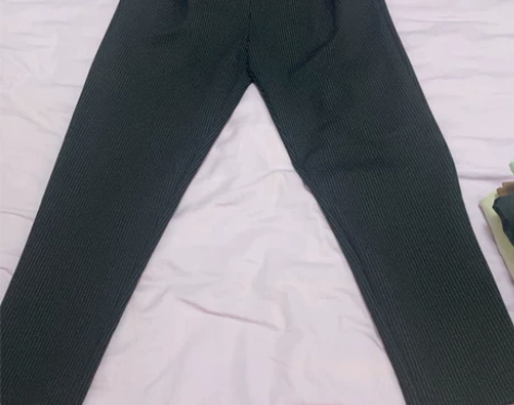 女士条纹休闲裤,M码,洗过,试了一次,没穿...