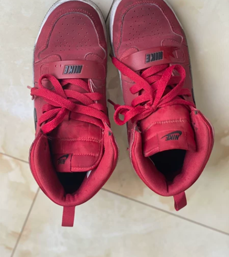 乔丹运动鞋 Air Jordan Lega...