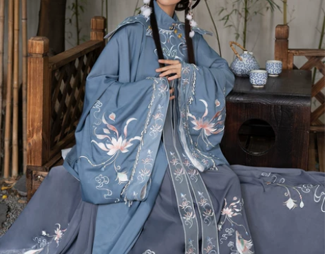 清梳原创西府幽兰明制汉服立领长袄刺绣云肩齐...