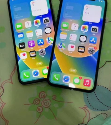原装iPhone X 64G 黑白各一台 ...