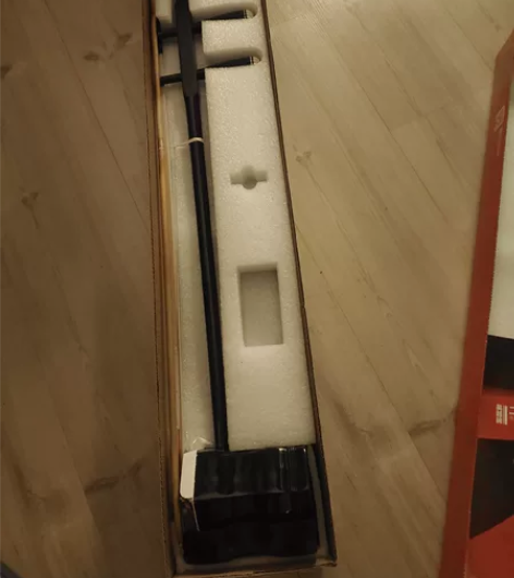 可讲价  闲置吴越牌二胡 带备用弦，调音器...