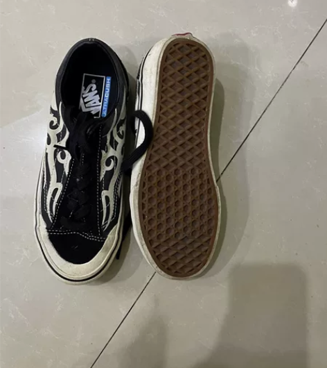 几乎全新VANS37¥199¥599