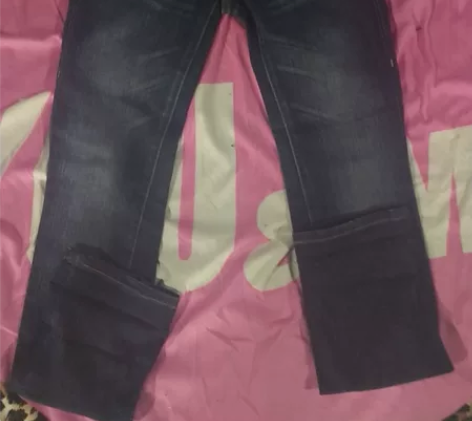李维斯正品牛仔裤442，160，62 感兴...